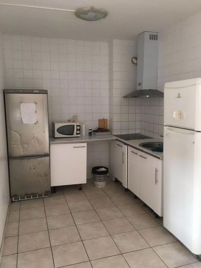 Lori Hostel Bobigny Dış mekan fotoğraf